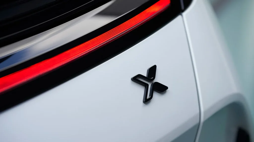 ZEEKR M Automoción - exterior - luces traseras moderans